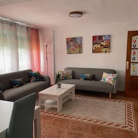 Figueroa Frente Ciudad De La Justicia Appartement *