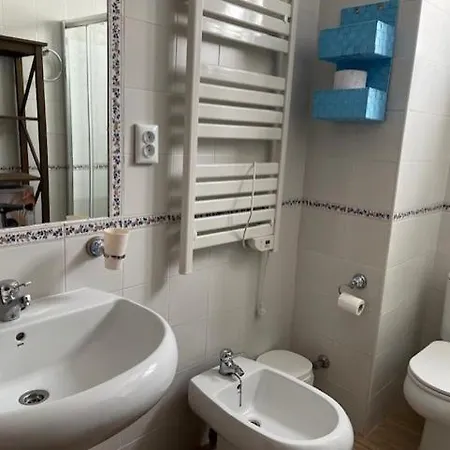 Figueroa Frente Ciudad De La Justicia Apartment Cordoba