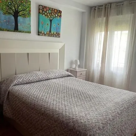 Figueroa Frente Ciudad De La Justicia Apartamento